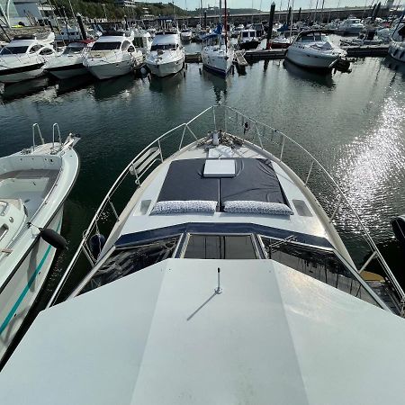 Infantman Yatch Hotel Vila Nova de Gaia Kültér fotó