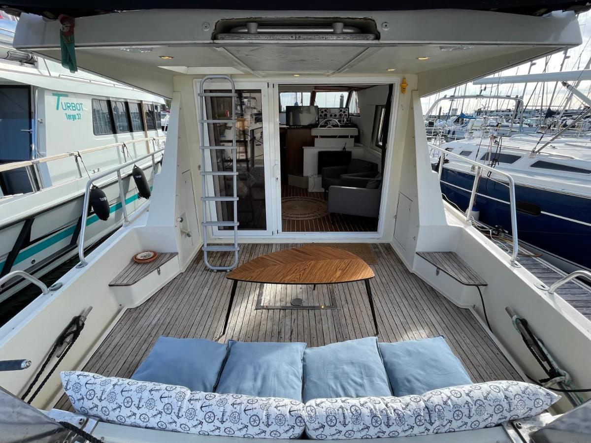 Infantman Yatch Hotel Vila Nova de Gaia Kültér fotó