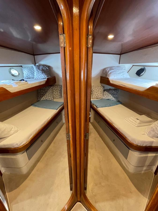 Infantman Yatch Hotel Vila Nova de Gaia Kültér fotó