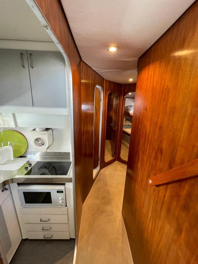 Infantman Yatch Hotel Vila Nova de Gaia Kültér fotó