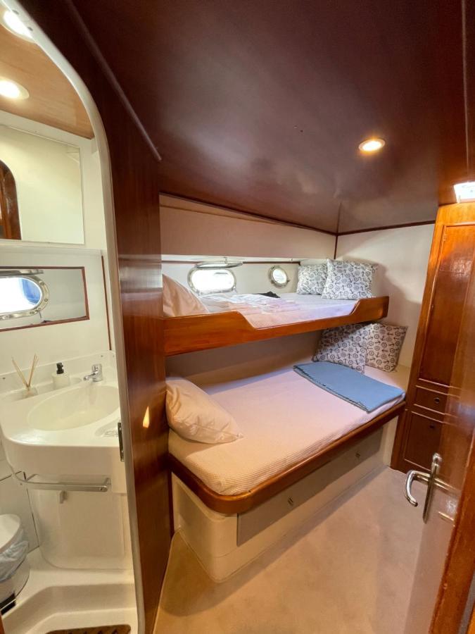 Infantman Yatch Hotel Vila Nova de Gaia Kültér fotó