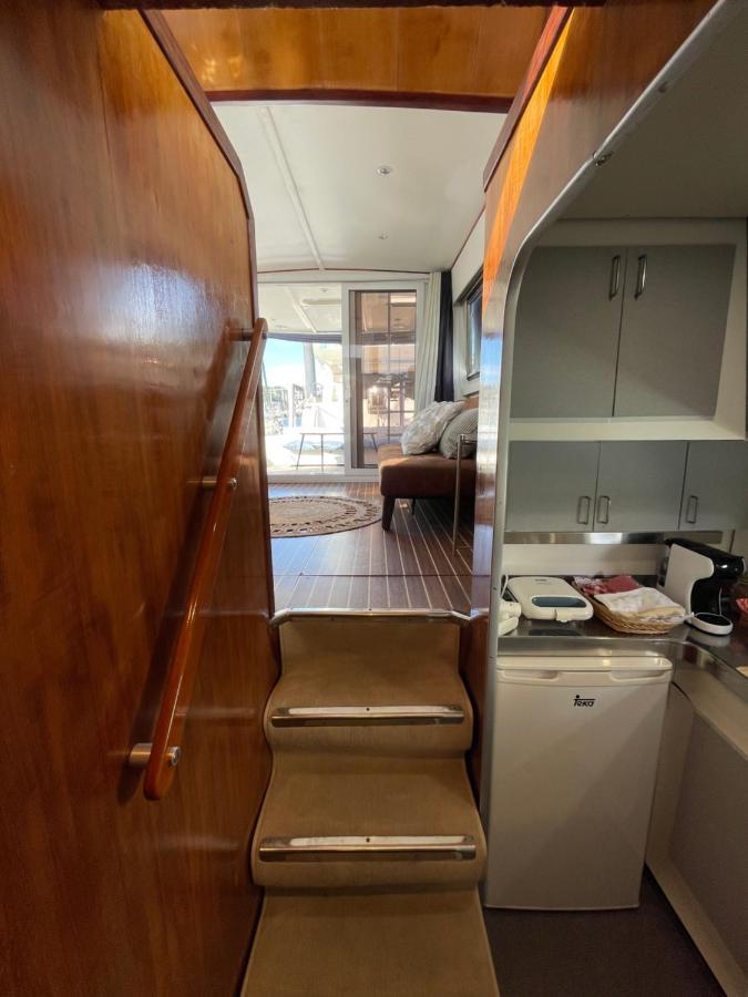 Infantman Yatch Hotel Vila Nova de Gaia Kültér fotó